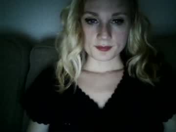 latina cam girl kyliemetalgirl2002 image #105535