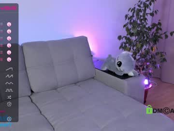 latina cam girl lonelyflowerr image #2926974