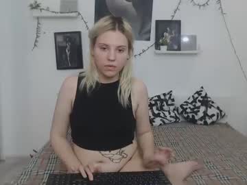 latina cam girl janecrys image #1407439