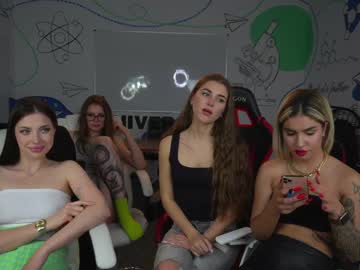 latina cam couple kira0541 image #1424966