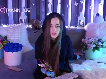 latina cam girl taanni_bc image #2402906