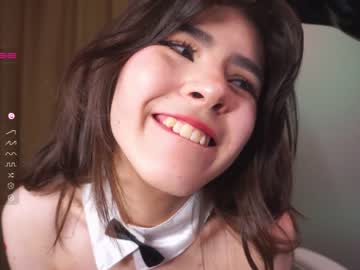 latina cam girl amandamedrano image #2968881