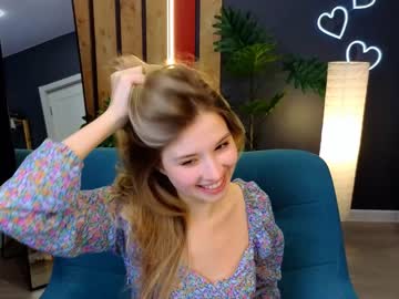 latina cam girl milablush image #2740436