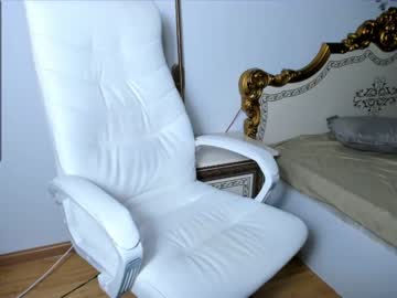 latina cam girl kim_yana image #385660