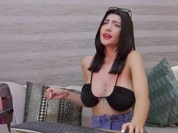 latina cam girl letiziafulkers1 image #725374
