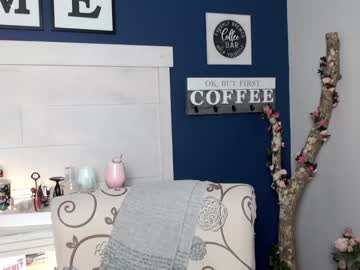 latina cam girl laceycoffeegirl image #2742065