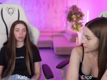 latina cam couple kira0541 image #4330642