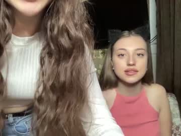 latina cam girl lily_hun image #398401