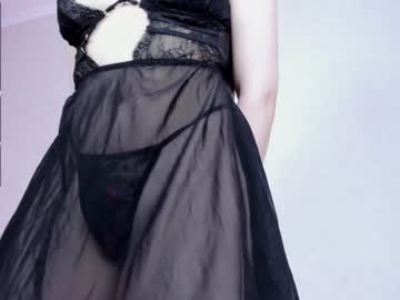 latina cam girl u_needed_me_ image #1515091