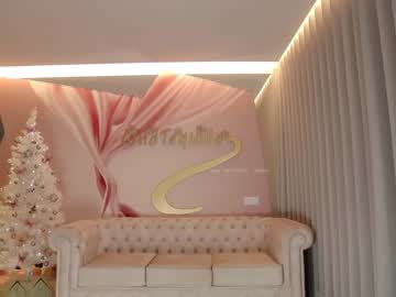 latina cam girl wildtequilla image #3965024