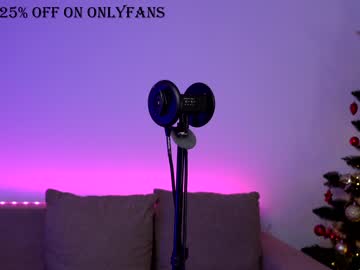 latina cam girl naughtyrider69 image #444649