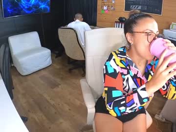 latina cam girl daily_stories image #3122677
