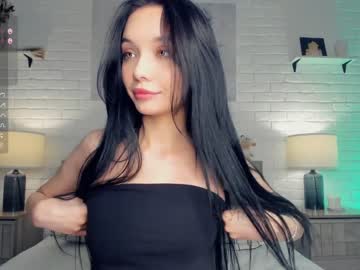 latina cam girl riskyproject image #3706532