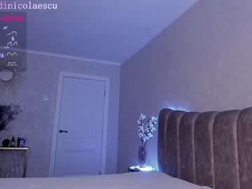 latina cam girl nadinicolaescu image #3274629