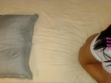 latina cam girl loonyko image #1125561