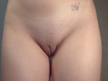 latina cam girl _maybelin_ image #503278