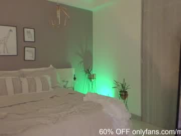 latina cam girl melaniewood image #1469936