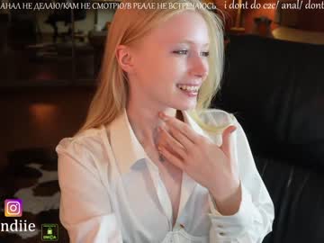 latina cam girl bestblondiiecb image #3013557