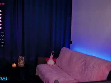 latina cam girl fox_alina image #956352