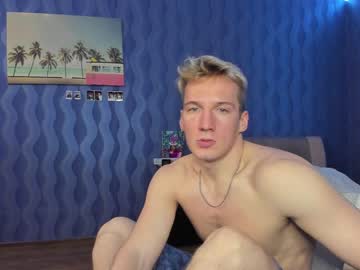 latina cam man all_inn image #1277530