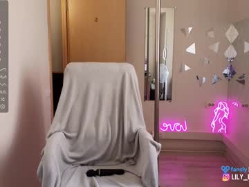 latina cam girl lily_ewing image #3375041