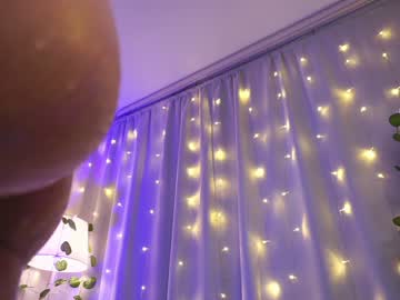 latina cam girl helenmoors image #3404030
