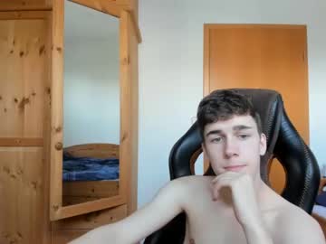 latina cam man justanormaldick69 image #2797632