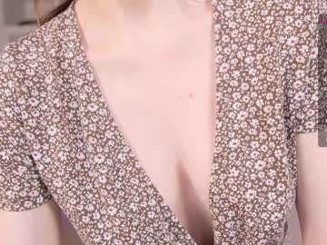 latina cam girl _blackbee_ image #731132