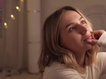 aurmur latina cam