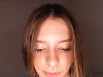 latina cam girl lesi_moon image #3300342