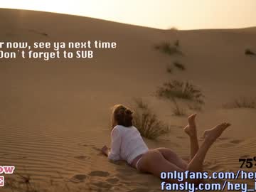latina cam girl heyhorny_cb image #2759934