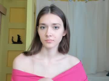 latina cam girl willa_williams image #2135248