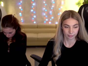 latina cam couple kira0541 image #3960668