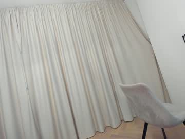 latina cam girl ehotlovea image #4413186