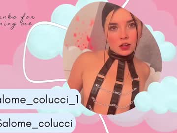 latina cam girl pavlovacoluccii_ image #1358200