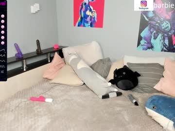 latina cam girl ukra1ne_barbie image #1305172