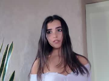 latina cam girl nika_la image #1828907