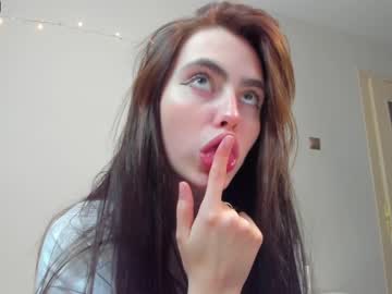 maya_baker latina cam