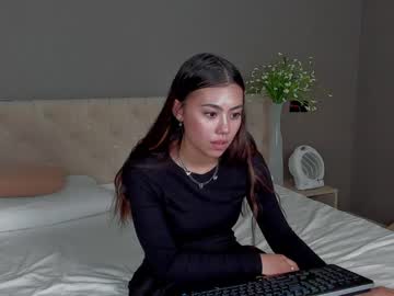 latina cam girl amely_moore image #2883335