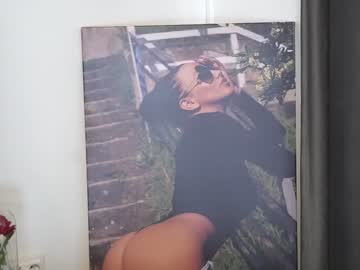 latina cam girl erikabee image #3786214