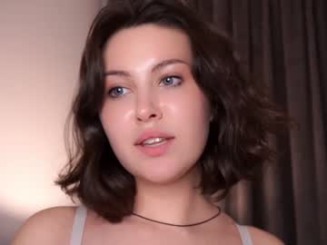 latina cam girl antoniaballe image #4138351