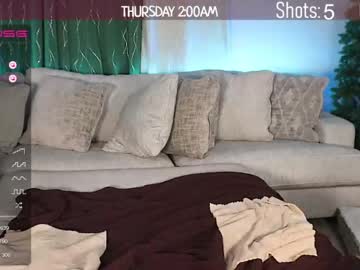 latina cam girl milavalentinax image #2253528