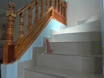latina cam girl noemibcnz image #1740370