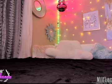 latina cam girl milf_lacey image #2531977