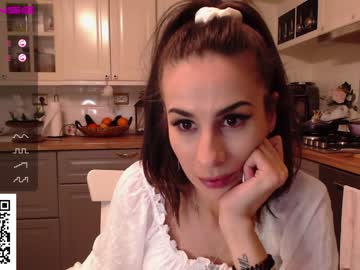 latina cam girl whats_her_name image #1000199