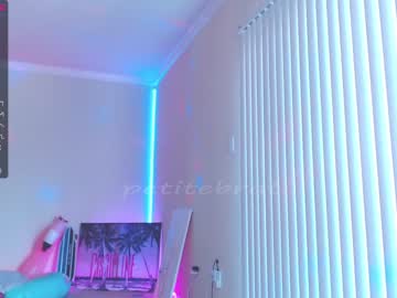 latina cam girl petitebrat image #1300241