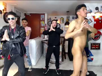 latina cam man sextwinksx image #2932369