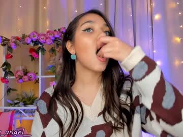 latina cam girl annbarby image #376340