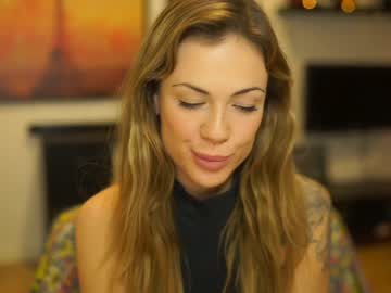 latina cam girl melodymate image #3907377