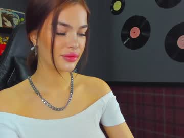 latina cam girl angel_sapphire_ image #4654578